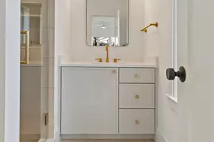 5425 Harwood Rd, Bethesda, MD 20814 - Photo 95