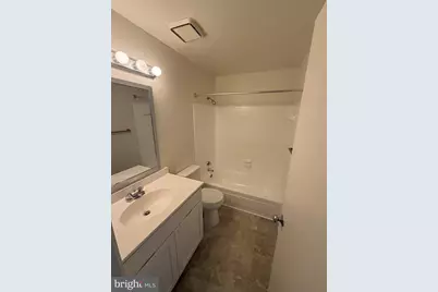 18520 Boysenberry Drive #230, Gaithersburg, MD 20879 - Photo 11