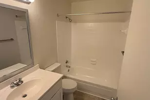 18520 Boysenberry Dr, Gaithersburg, MD 20879 - Photo 11