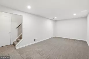 14415 Pebble Hill Ln, North Potomac, MD 20878 - Photo 33