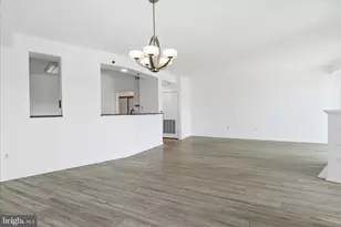 3210 N Leisure World Blvd N, Silver Spring, MD 20906 - Photo 7