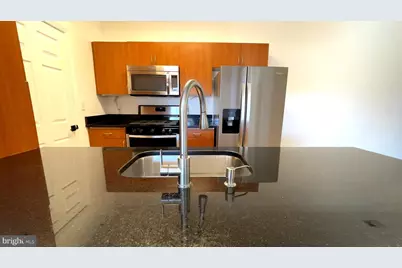 19611 Galway Bay Circle #403, Germantown, MD 20874 - Photo 5