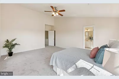 568 Orchard Ridge Drive #200, Gaithersburg, MD 20878 - Photo 27