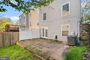 19021 Grotto Ln, Germantown, MD 20874 - Photo 31