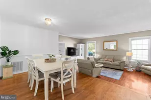 19021 Grotto Ln, Germantown, MD 20874 - Photo 7