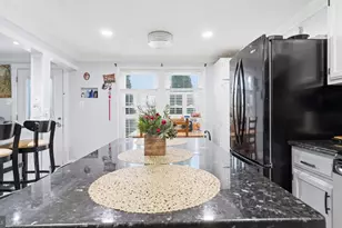 7418 Tarfside Ln, Gaithersburg, MD 20879 - Photo 11