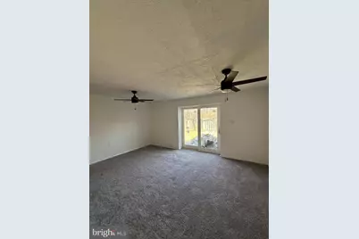 9136 Bramble Bush Court, Gaithersburg, MD 20879 - Photo 33