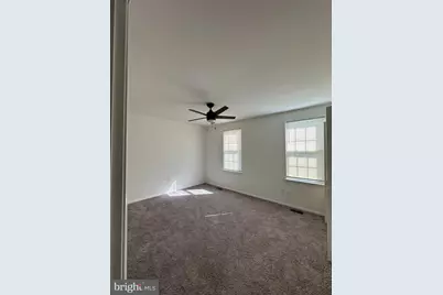 9136 Bramble Bush Court, Gaithersburg, MD 20879 - Photo 15