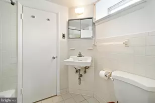 902 Jackson Ave, Takoma Park, MD 20912 - Photo 25