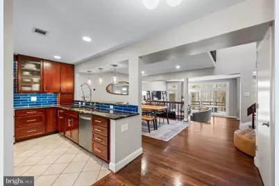 10806 Whiterim Drive, Potomac, MD 20854 - Photo 3