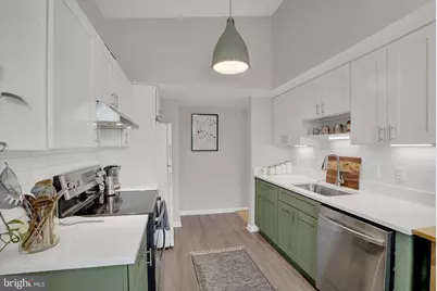 11 Pickering Court #11-201, Germantown, MD 20874 - Photo 5