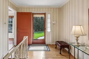 11001 Rosemont Dr, Rockville, MD 20852 - Photo 3