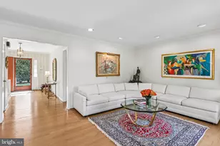 11001 Rosemont Dr, Rockville, MD 20852 - Photo 5