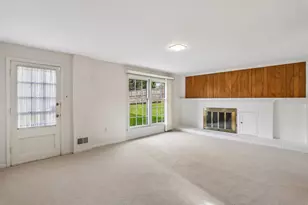 11001 Rosemont Dr, Rockville, MD 20852 - Photo 27