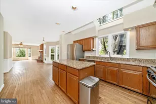 17004 Spates Hill Rd, Poolesville, MD 20837 - Photo 13