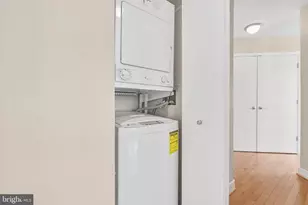 7500 Woodmont Ave, Bethesda, MD 20814 - Photo 21