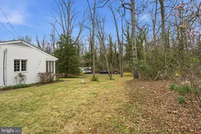 9010 Bradgrove, Bethesda, MD 20817 - Photo 27