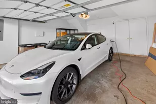 334 Casey Ln, Rockville, MD 20850 - Photo 9