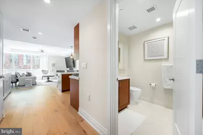 4901 Hampden Lane #2C, Bethesda, MD 20814 - Photo 9