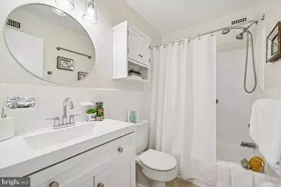 4977 Battery Lane #1-101, Bethesda, MD 20814 - Photo 9