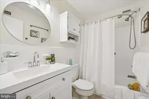 4977 Battery Ln, Bethesda, MD 20814 - Photo 9