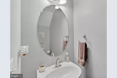 801 Pleasant Drive #80114, Rockville, MD 20850 - Photo 13