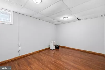 17736 Larchmont Terrace, Gaithersburg, MD 20877 - Photo 25