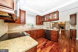 15623 Sycamore Ln, Rockville, MD 20853 - Photo 7