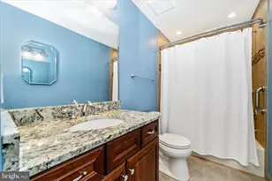 15623 Sycamore Ln, Rockville, MD 20853 - Photo 35