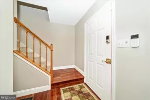 15623 Sycamore Ln, Rockville, MD 20853 - Photo 7