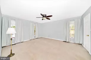 15623 Sycamore Ln, Rockville, MD 20853 - Photo 27