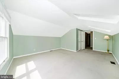 15623 Sycamore Lane, Rockville, MD 20853 - Photo 5