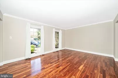 15623 Sycamore Lane, Rockville, MD 20853 - Photo 11