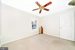 15623 Sycamore Ln, Rockville, MD 20853 - Photo 31