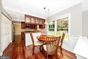 15623 Sycamore Ln, Rockville, MD 20853 - Photo 19