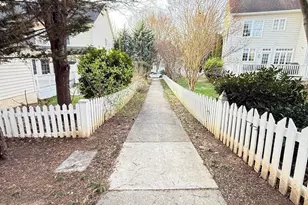 628 Bright Meadow Mews, Gaithersburg, MD 20878 - Photo 3