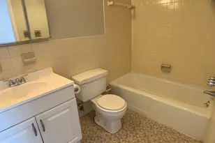 1111 University Blvd W, Silver Spring, MD 20902 - Photo 17