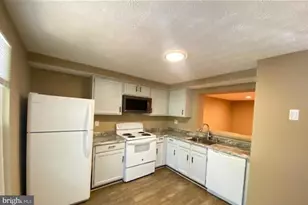 14103 Armilla Ct, Burtonsville, MD 20866 - Photo 5