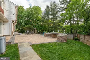 14900 Westbury Rd, Rockville, MD 20853 - Photo 103