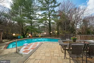 14900 Westbury Rd, Rockville, MD 20853 - Photo 95