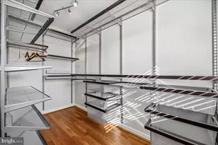 823 Diamond Dr, Gaithersburg, MD 20878 - Photo 35