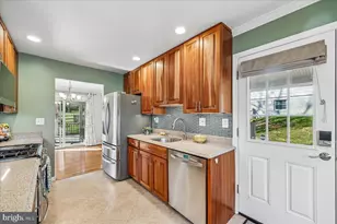 823 Diamond Dr, Gaithersburg, MD 20878 - Photo 21