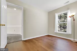 20419 Foxwood Terrace, Germantown, MD 20876 - Photo 19