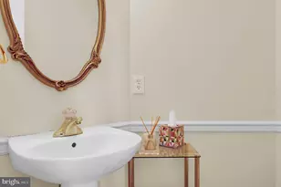 20419 Foxwood Terrace, Germantown, MD 20876 - Photo 13