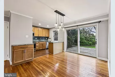 5013 Sentinel Drive #70, Bethesda, MD 20816 - Photo 3