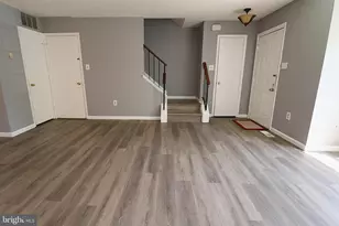 18365 Honeylocust Cir, Gaithersburg, MD 20879 - Photo 11