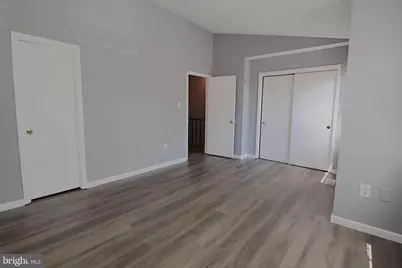 18365 Honeylocust Circle, Gaithersburg, MD 20879 - Photo 13