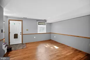 856 Azalea Dr, Rockville, MD 20850 - Photo 5