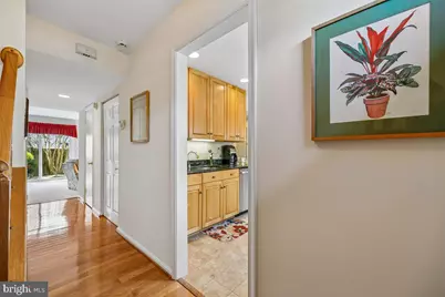 9318 Bremerton Way, Gaithersburg, MD 20886 - Photo 11