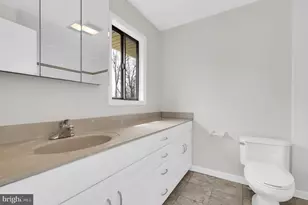 11617 Silent Valley Ln, North Potomac, MD 20878 - Photo 27